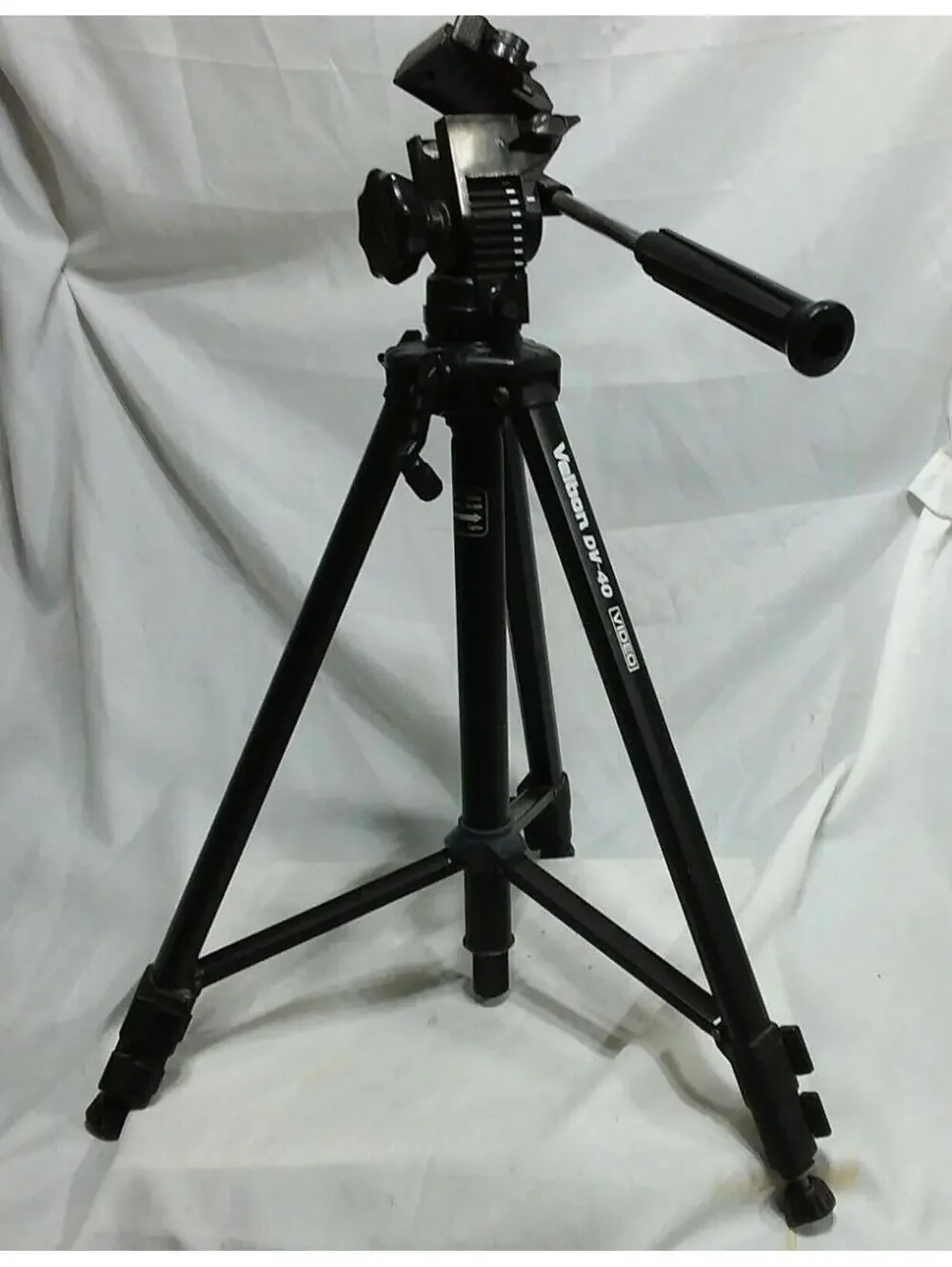 Velbon DV-40 Tripod Multi-Level Camera Video Stand Adjustable Lightweight